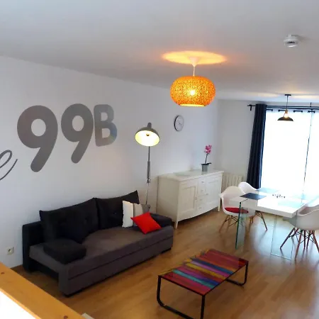 Le 99b Modern Queen Size Bed Connected Tv * Hallennes-lez-Haubourdin